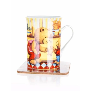 Tasse und Brettchen im Geschenkset mit Motiv Bären Keramik und Korkbrettchen